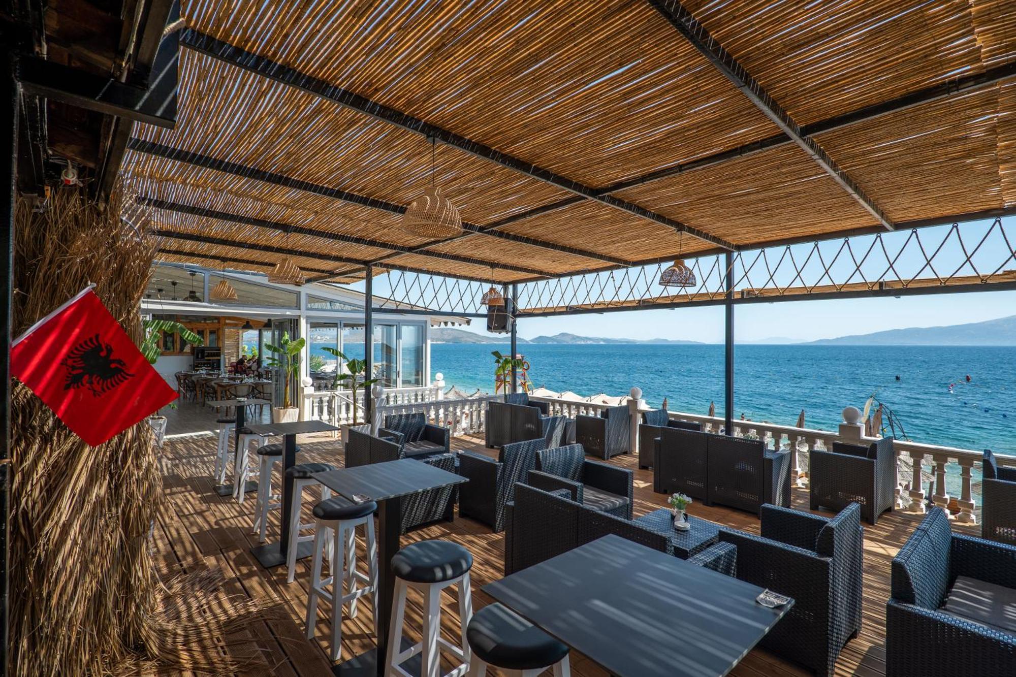 Hotel Kompleks Joni Саранда Экстерьер фото