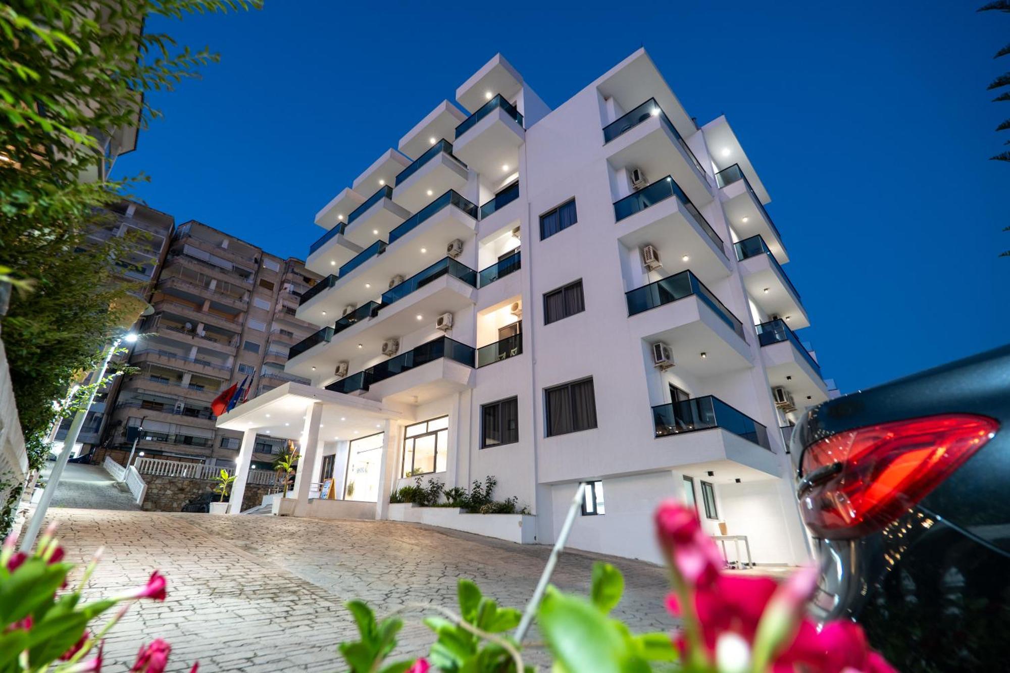 Hotel Kompleks Joni Саранда Экстерьер фото