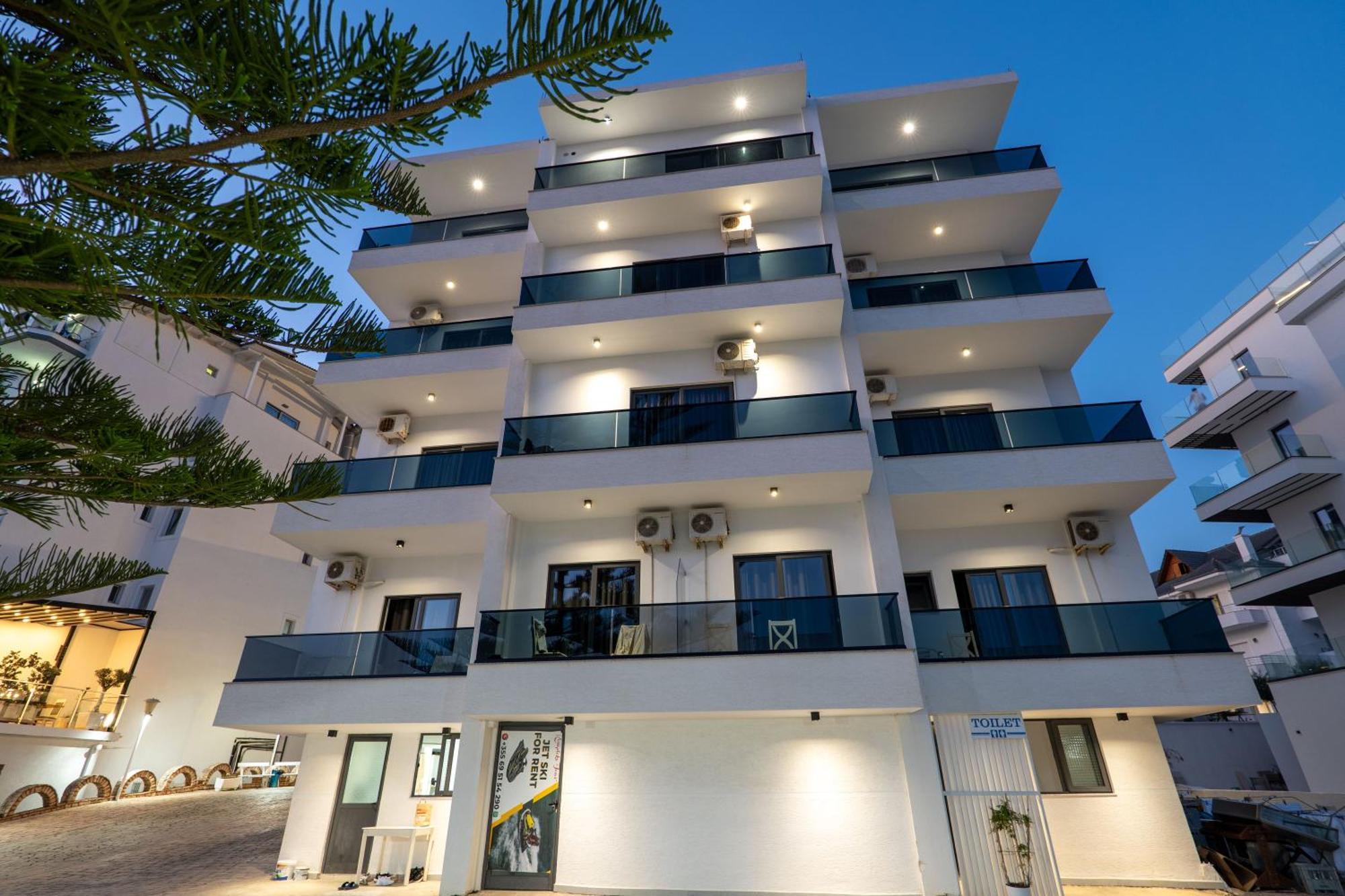 Hotel Kompleks Joni Саранда Экстерьер фото